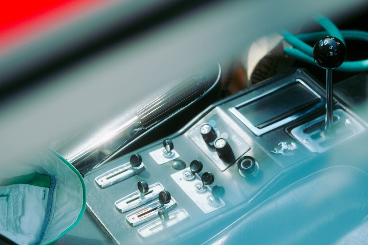 Fördelar med att Använda 16pin OBD2 Bilkontakter för Enkla Diagnoser och Reparationer - Felkodsläsare