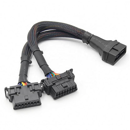 30cm OBD2 Elbow Extensionkabel med 1 hane till 2 honor